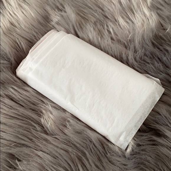 ❌SOLD❌ NWT MICHAEL KORS Trifold Wallet: Blossom - Picture 8 of 8